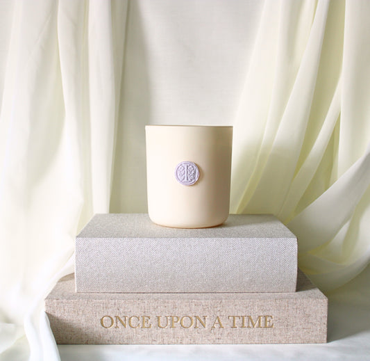 Lavender Dream – 100% Hand-Poured Soy Wax Candle with Crackling Wood Wick